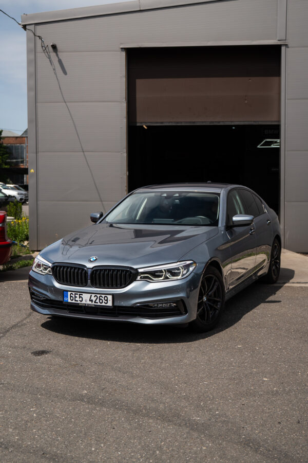 BMW 540i xDrive G30 – LUXURY LINE